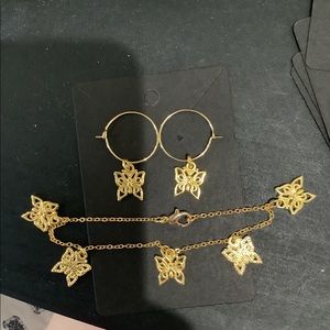 SOLD ————Butterfly bracelet and earrings set